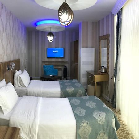 Crystall Hotel Van Extérieur photo